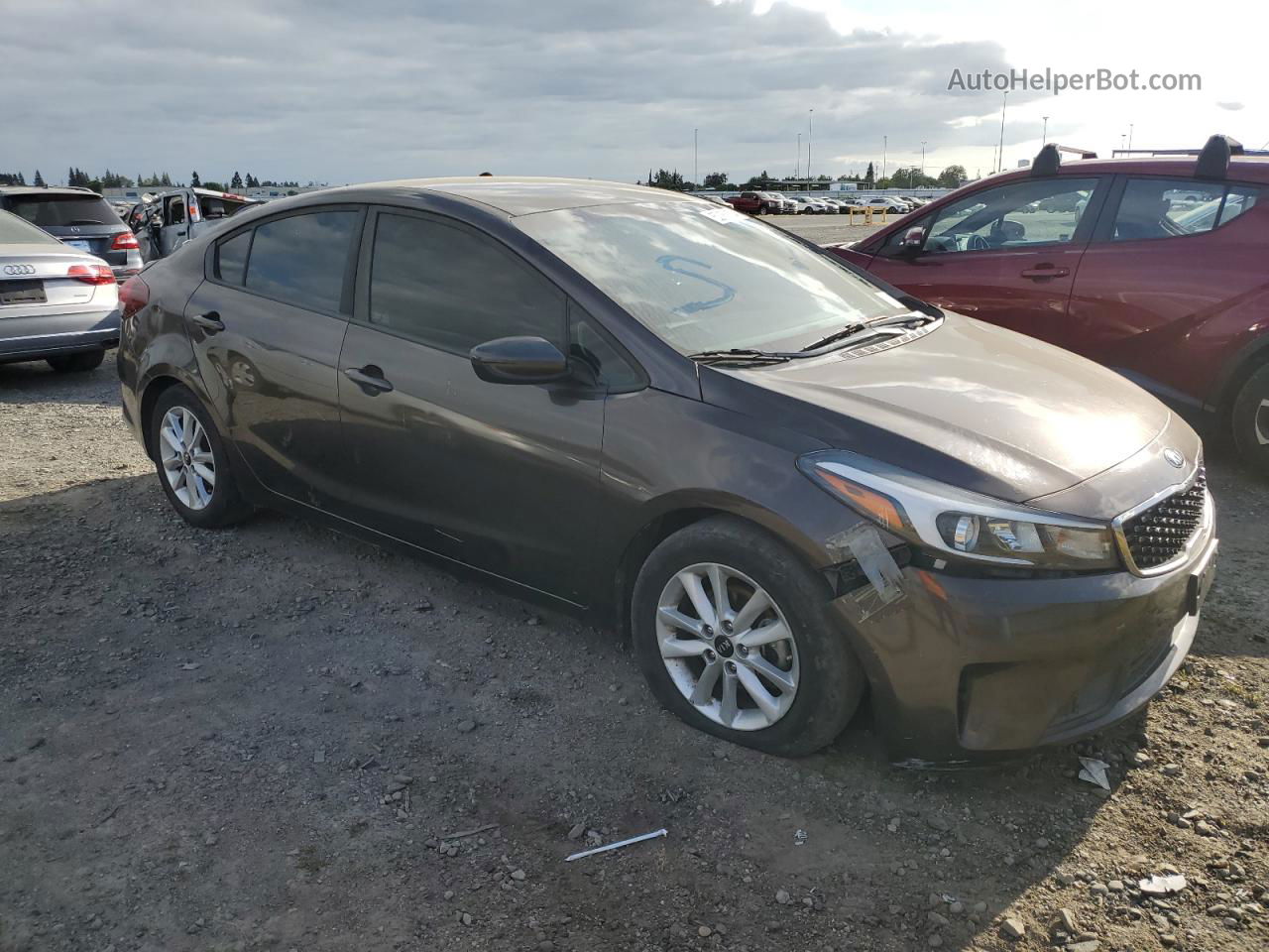 2017 Kia Forte Lx Brown vin: 3KPFL4A7XHE144999