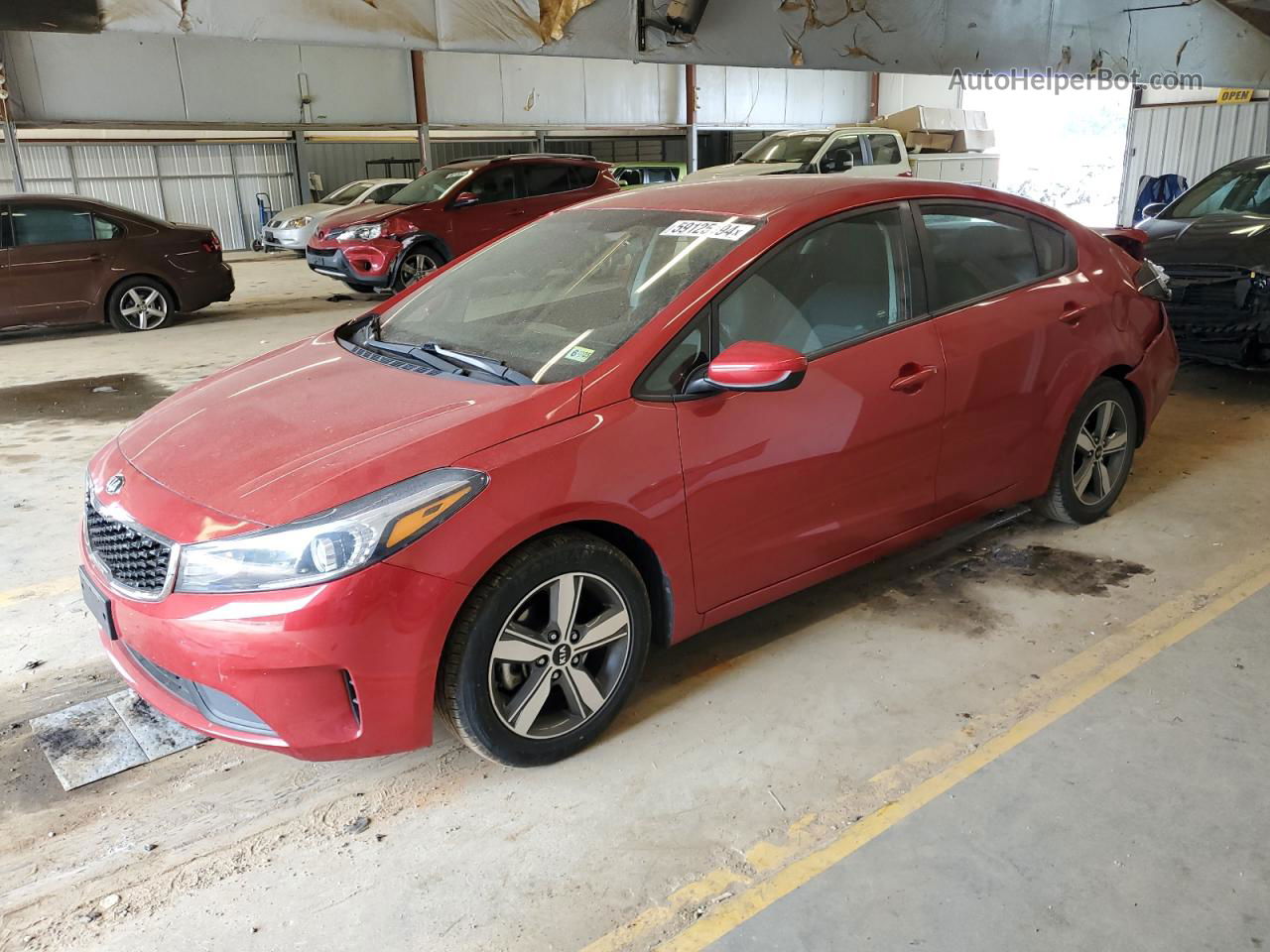 2018 Kia Forte Lx Красный vin: 3KPFL4A7XJE200865