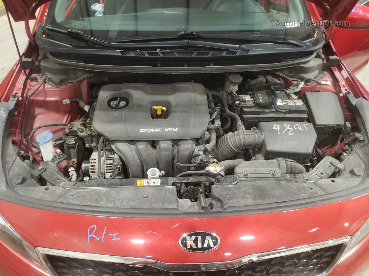 2018 Kia Forte Lx Red vin: 3KPFL4A7XJE255574