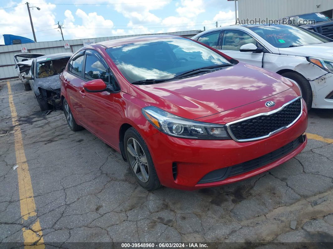 2018 Kia Forte S Red vin: 3KPFL4A7XJE284511