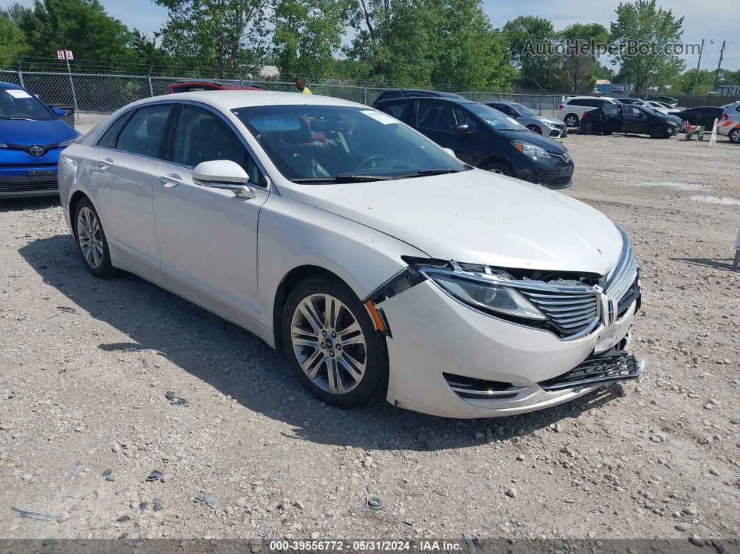 2014 Lincoln Mkz   White vin: 3LN6L2G90ER836394