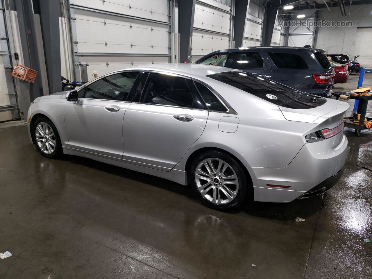 2014 Lincoln Mkz  Silver vin: 3LN6L2G92ER827356