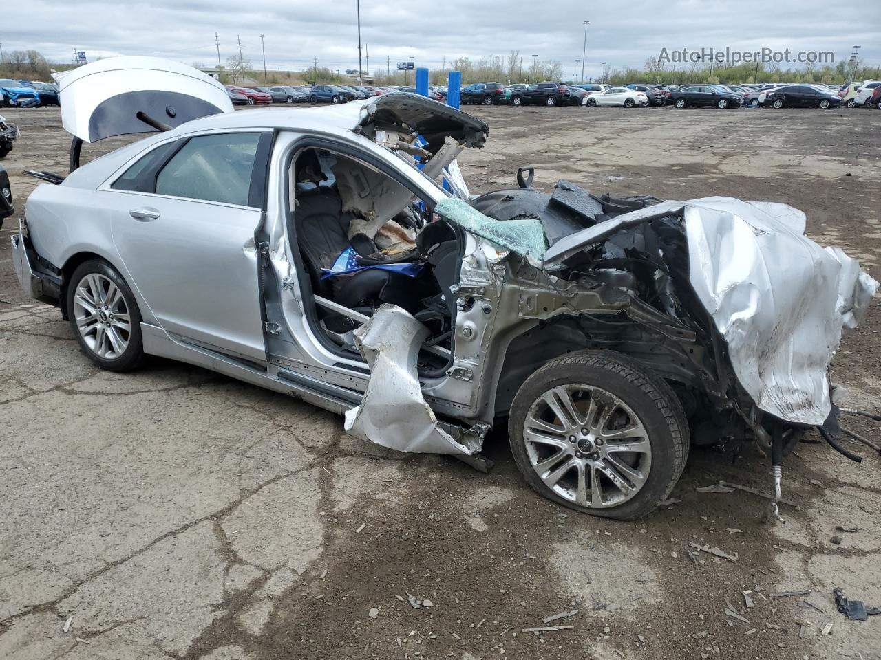 2014 Lincoln Mkz  Silver vin: 3LN6L2G94ER820196