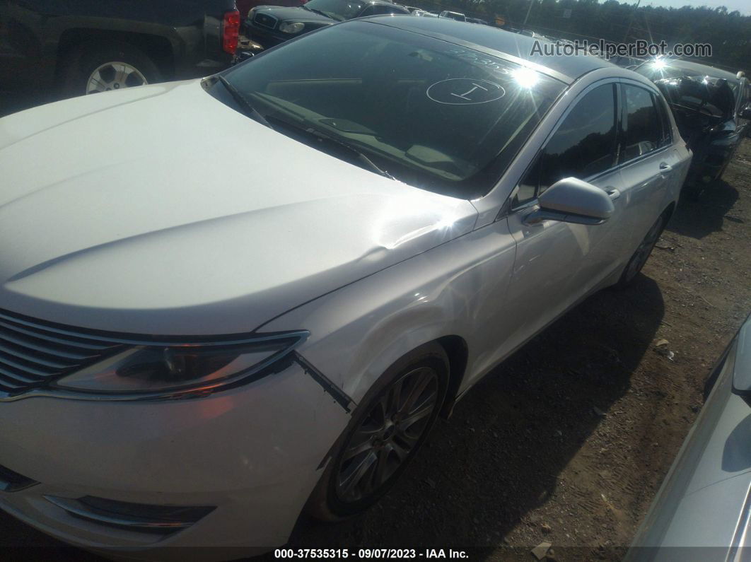 2014 Lincoln Mkz   White vin: 3LN6L2G97ER814330