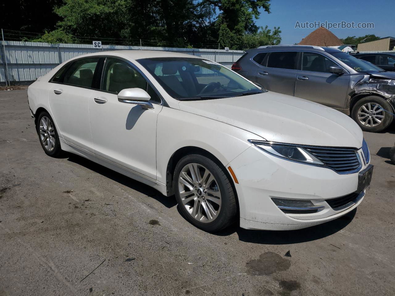 2014 Lincoln Mkz  White vin: 3LN6L2G98ER832805