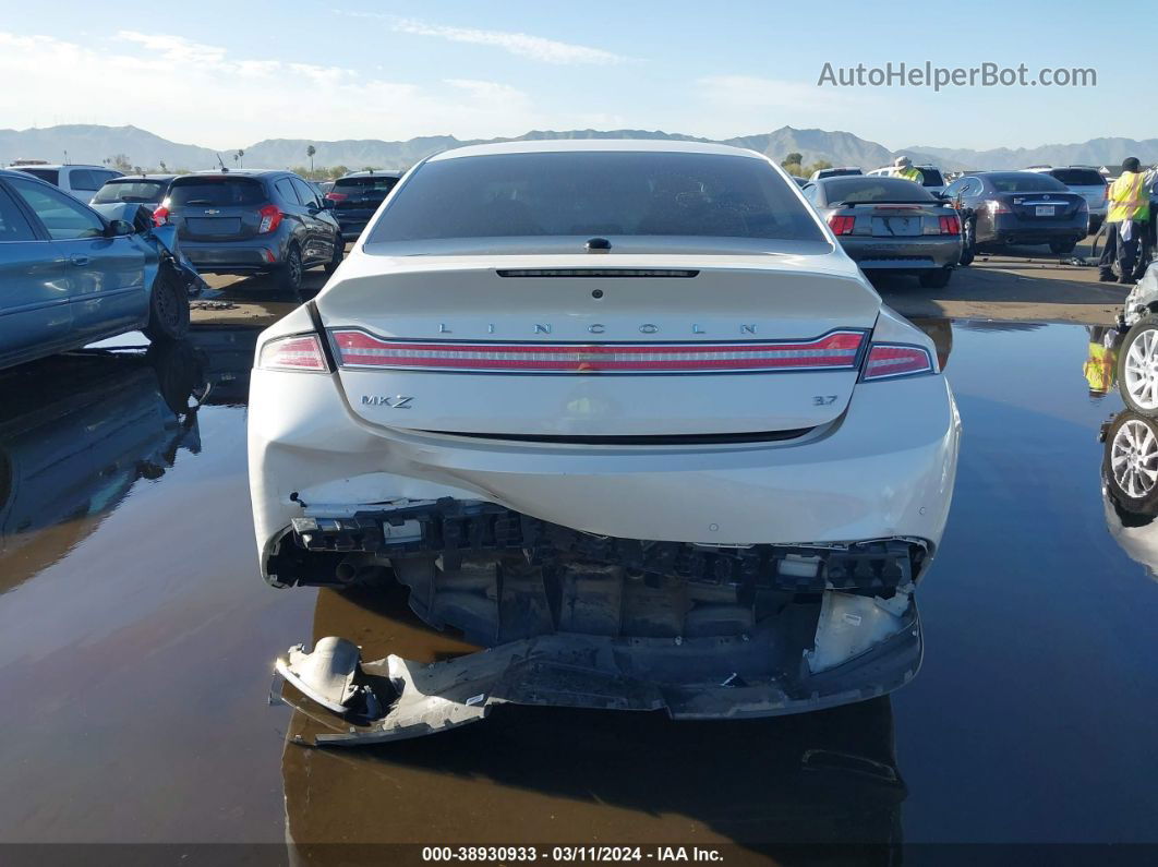 2014 Lincoln Mkz   White vin: 3LN6L2GK1ER822880