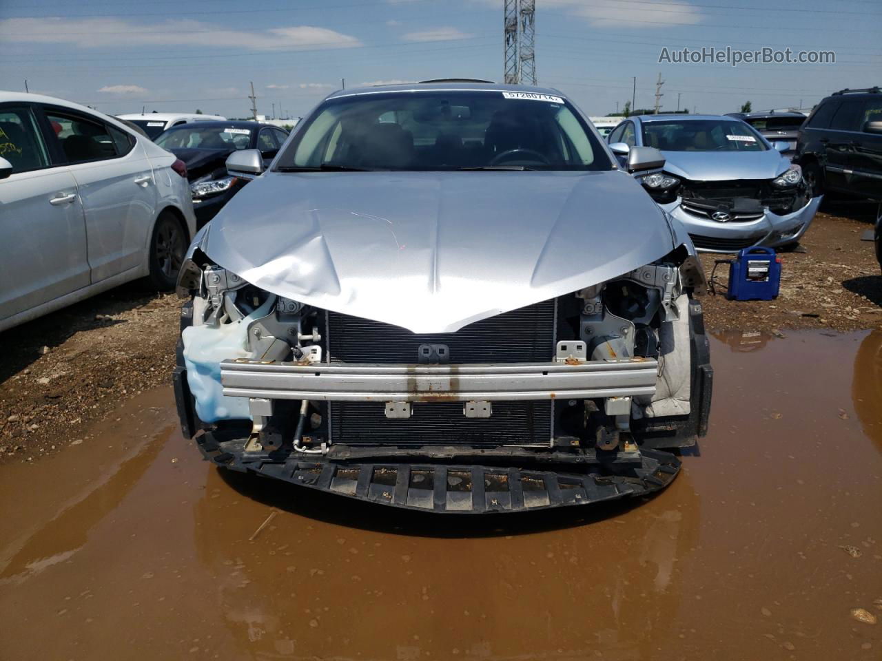 2014 Lincoln Mkz  Silver vin: 3LN6L2GK2ER802430