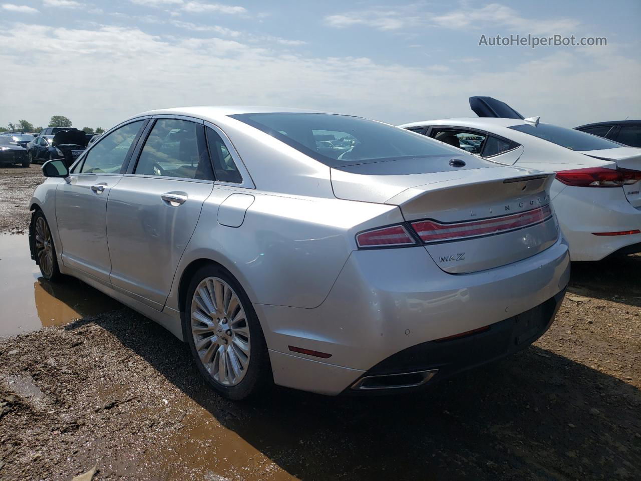 2014 Lincoln Mkz  Silver vin: 3LN6L2GK2ER802430