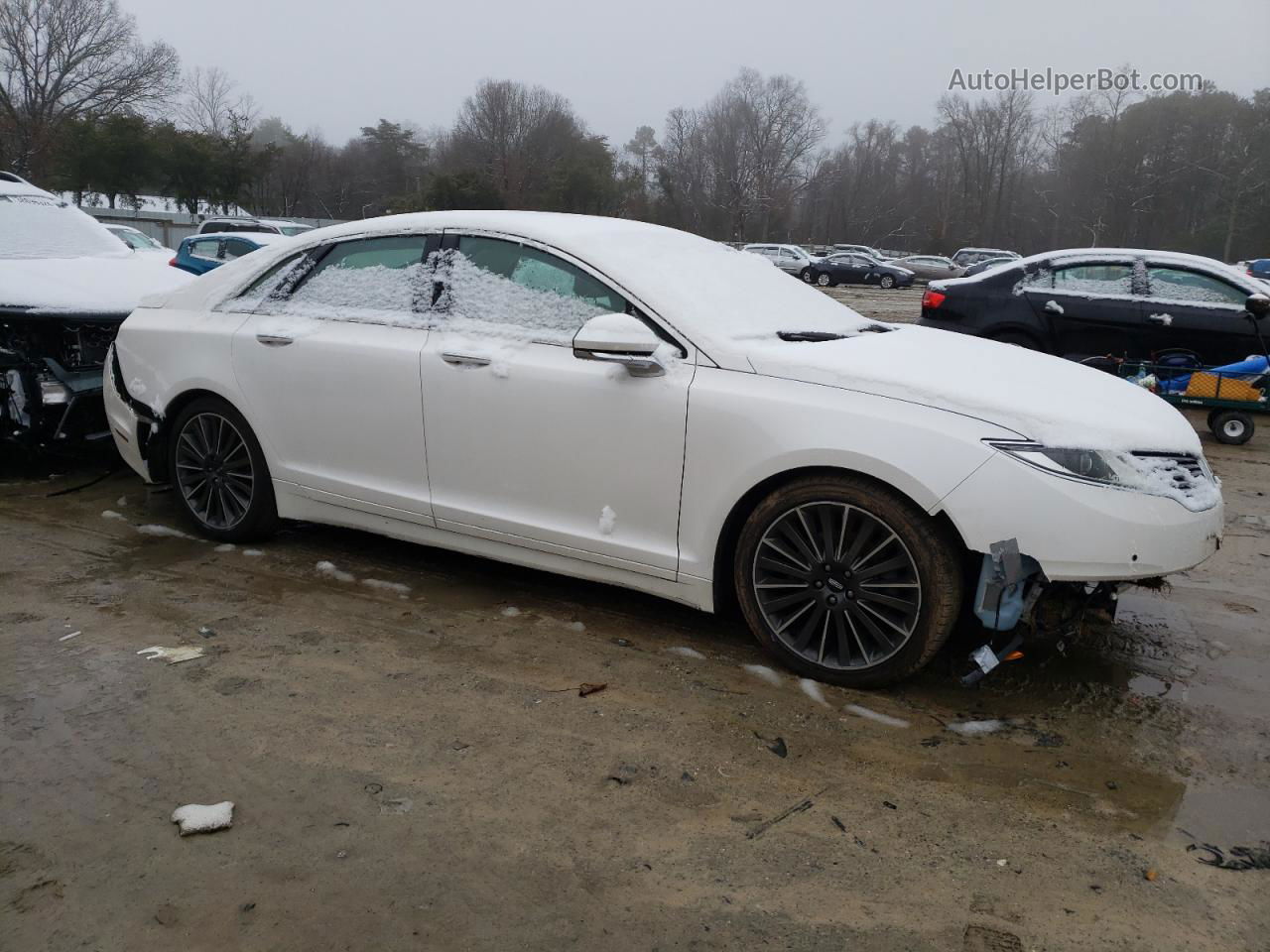 2014 Lincoln Mkz  White vin: 3LN6L2GK6ER822051