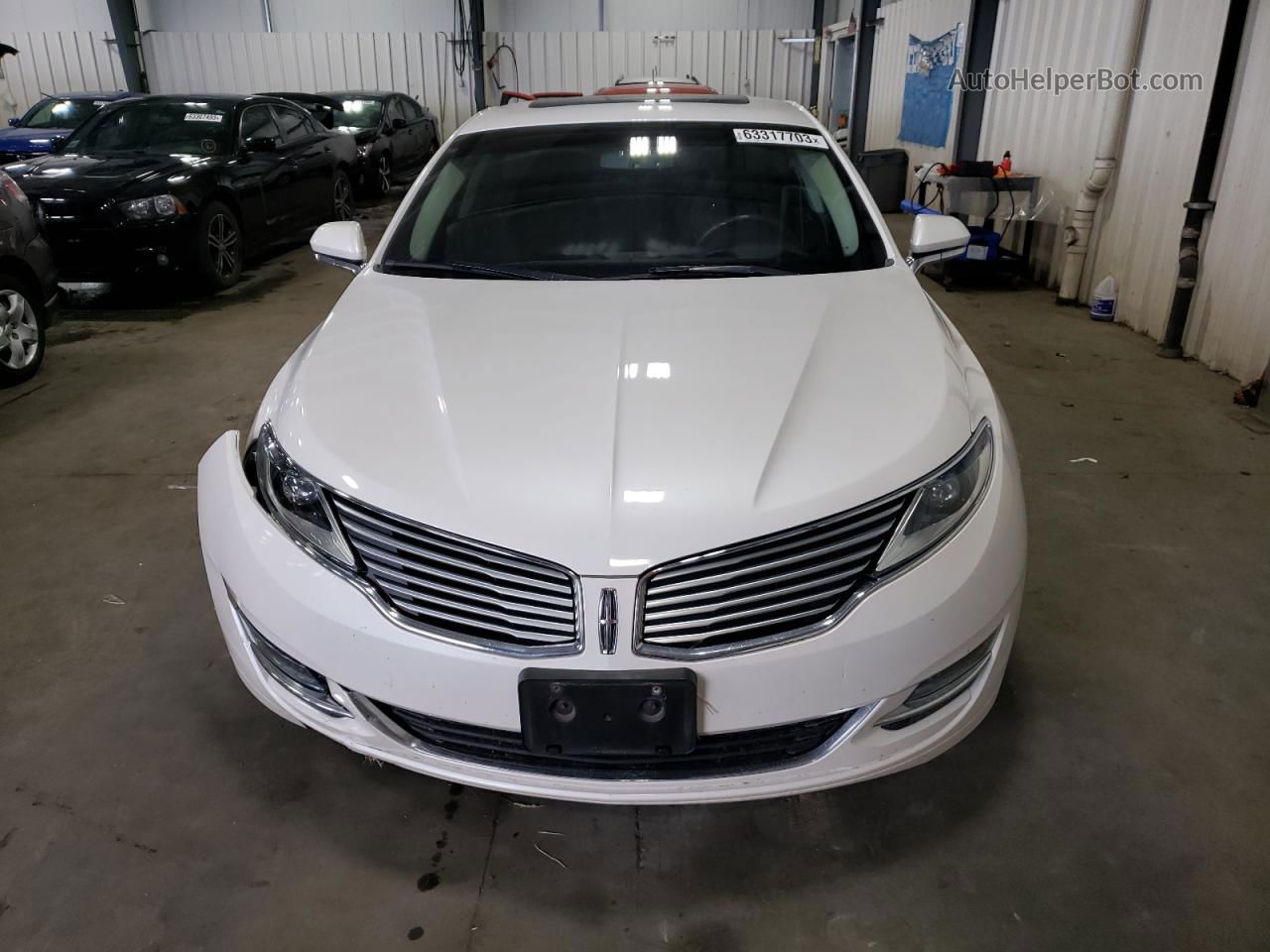 2014 Lincoln Mkz  White vin: 3LN6L2J91ER826725