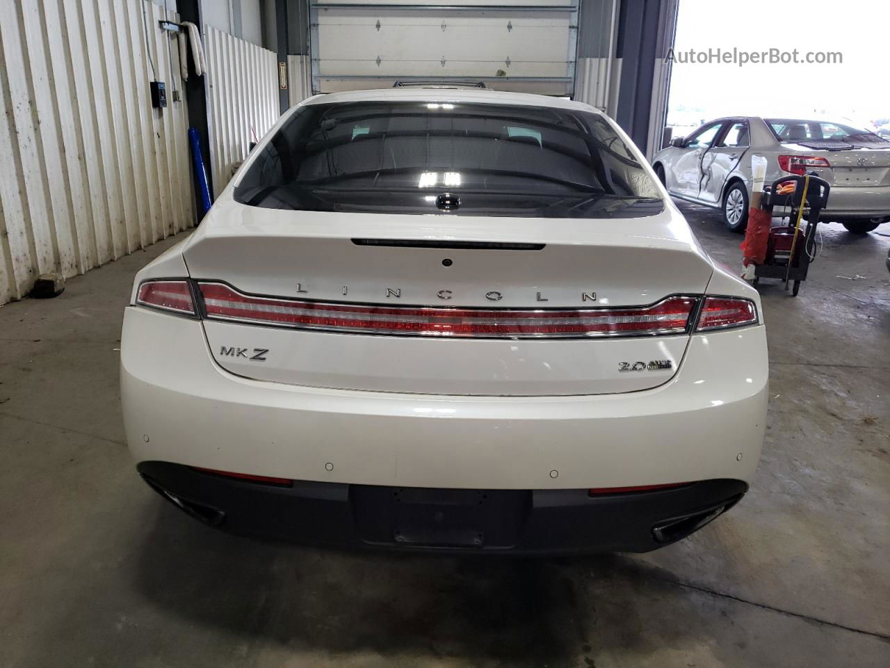 2014 Lincoln Mkz  White vin: 3LN6L2J91ER826725