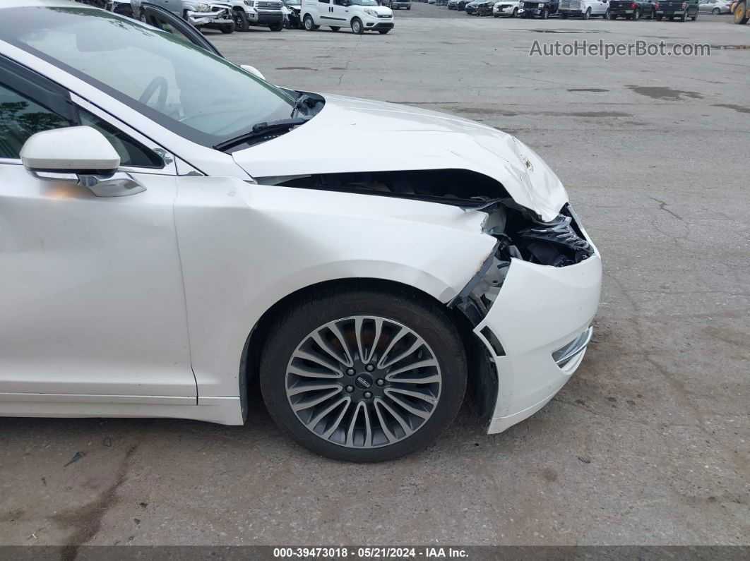 2014 Lincoln Mkz   White vin: 3LN6L2J92ER832033