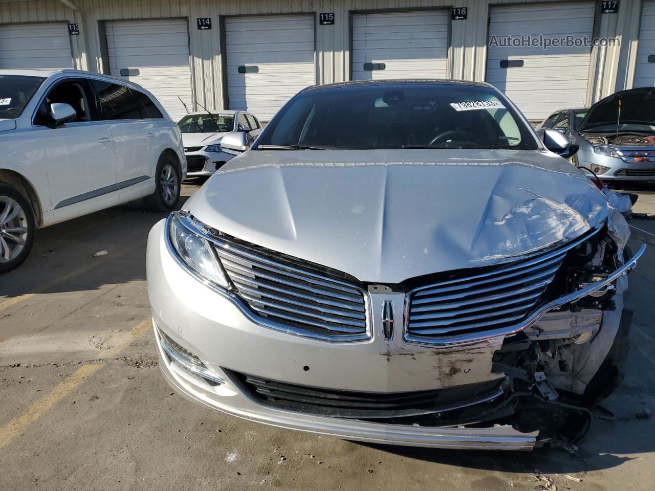 2014 Lincoln Mkz  Silver vin: 3LN6L2JK8ER810623