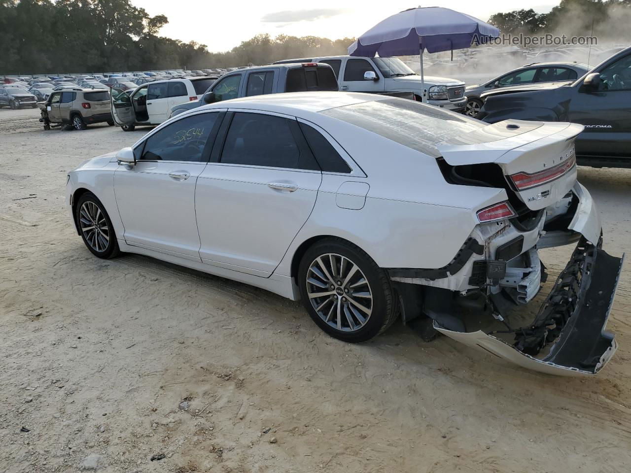 2017 Lincoln Mkz Select White vin: 3LN6L5C99HR637632