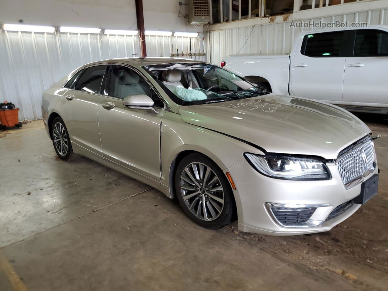 2017 Lincoln Mkz Select Gold vin: 3LN6L5C99HR666497