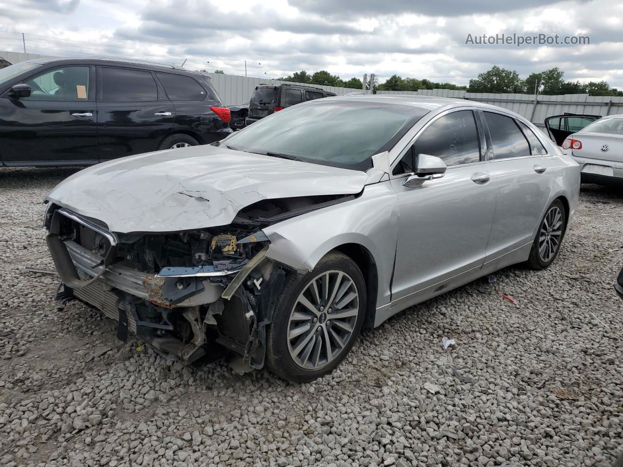 2017 Lincoln Mkz Select Серебряный vin: 3LN6L5DCXHR653123