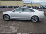 2017 Lincoln Mkz Reserve Серебряный vin: 3LN6L5E98HR646271