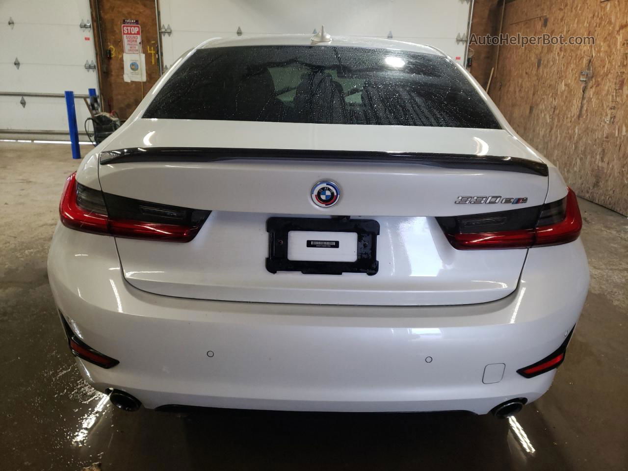 2021 Bmw 330e  White vin: 3MW5P7J04M8C17066