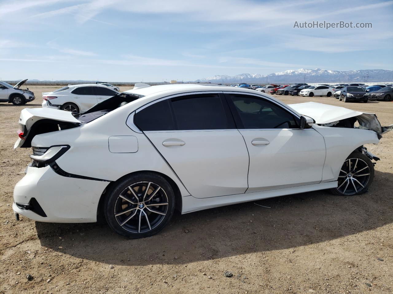 2020 Bmw 330i  White vin: 3MW5R1J00L8B11879