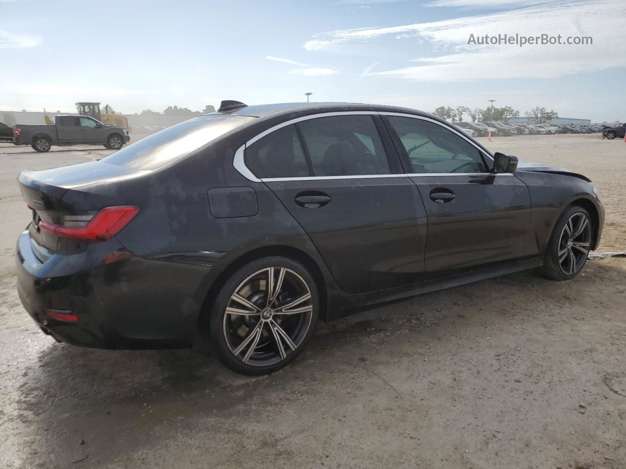 2020 Bmw 330i  Black vin: 3MW5R1J00L8B41917