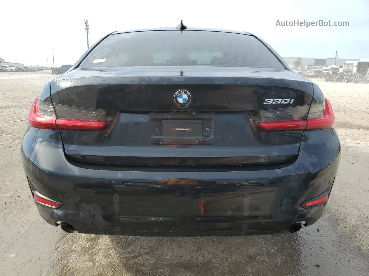 2020 Bmw 330i  Black vin: 3MW5R1J00L8B41917