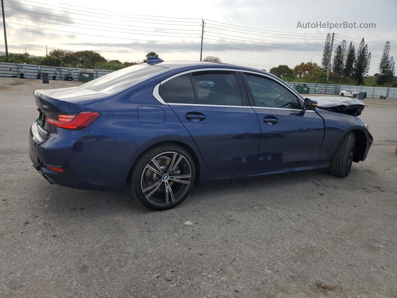 2020 Bmw 330i  Blue vin: 3MW5R1J07L8B18621