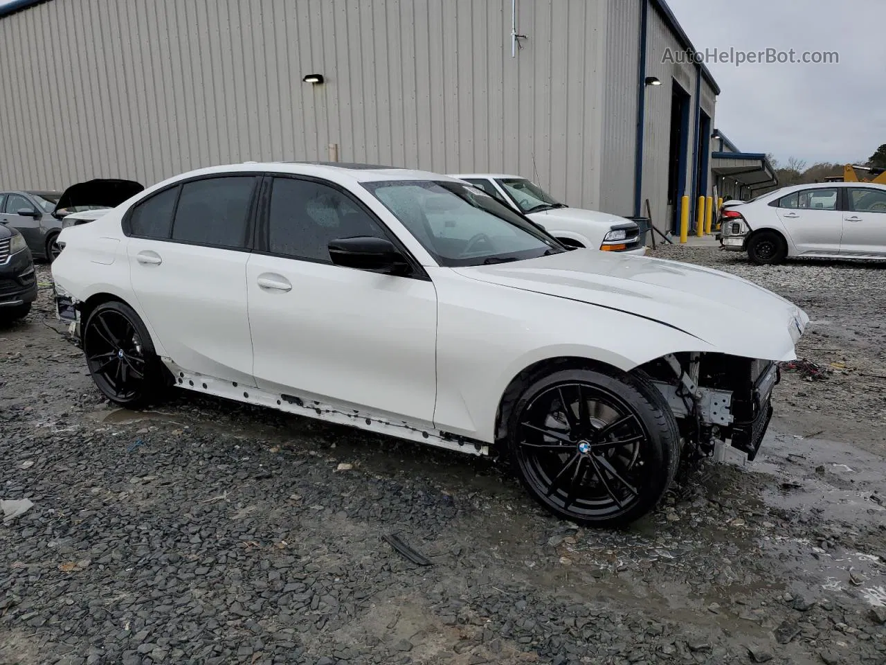 2021 Bmw 330i  White vin: 3MW5R1J08M8B99873