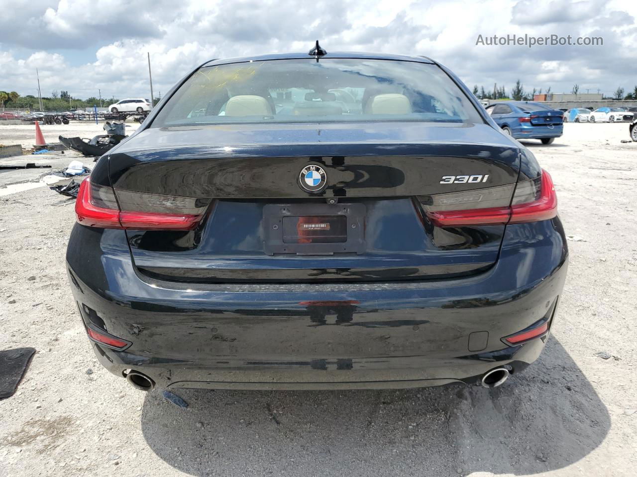 2020 Bmw 330i  Black vin: 3MW5R1J0XL8B29385