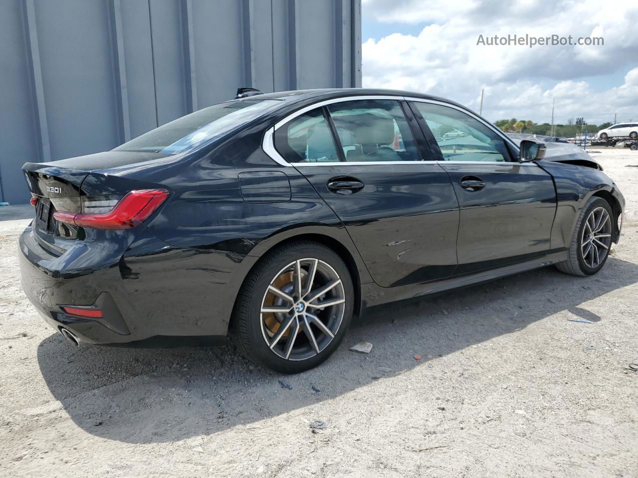 2020 Bmw 330i  Black vin: 3MW5R1J0XL8B29385