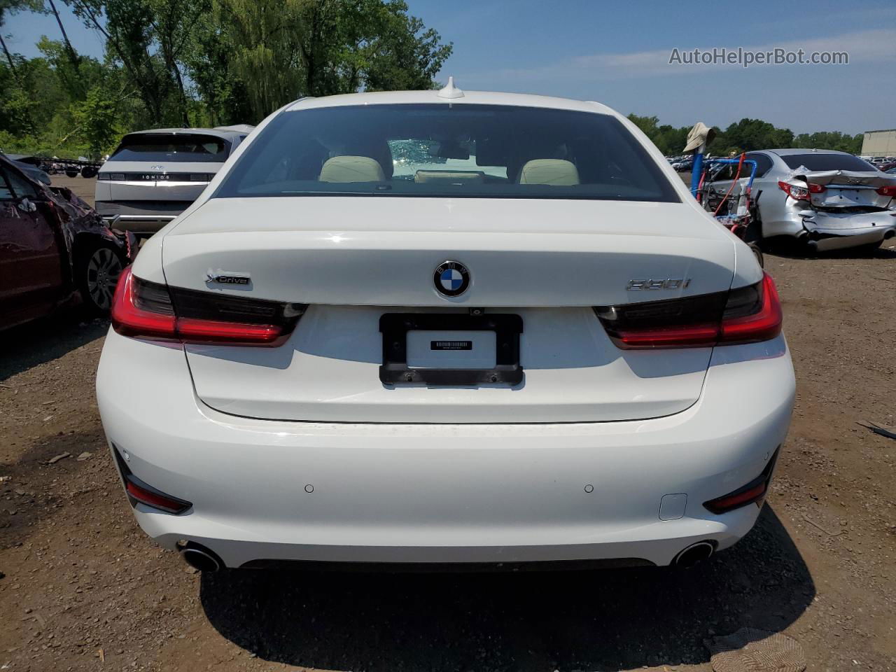 2020 Bmw 330xi  Белый vin: 3MW5R7J00L8B19810