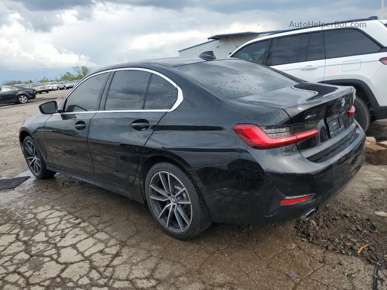 2020 Bmw 330xi  Черный vin: 3MW5R7J09L8B21331