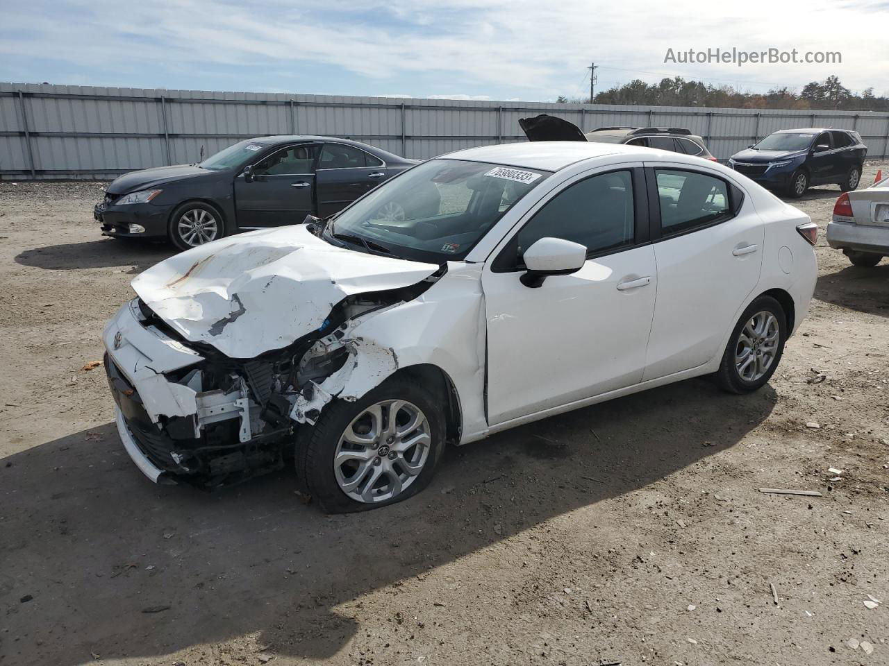 2018 Toyota Yaris Ia  White vin: 3MYDLBYV0JY319136