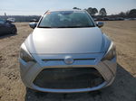 2018 Toyota Yaris Ia  Gray vin: 3MYDLBYV0JY326281