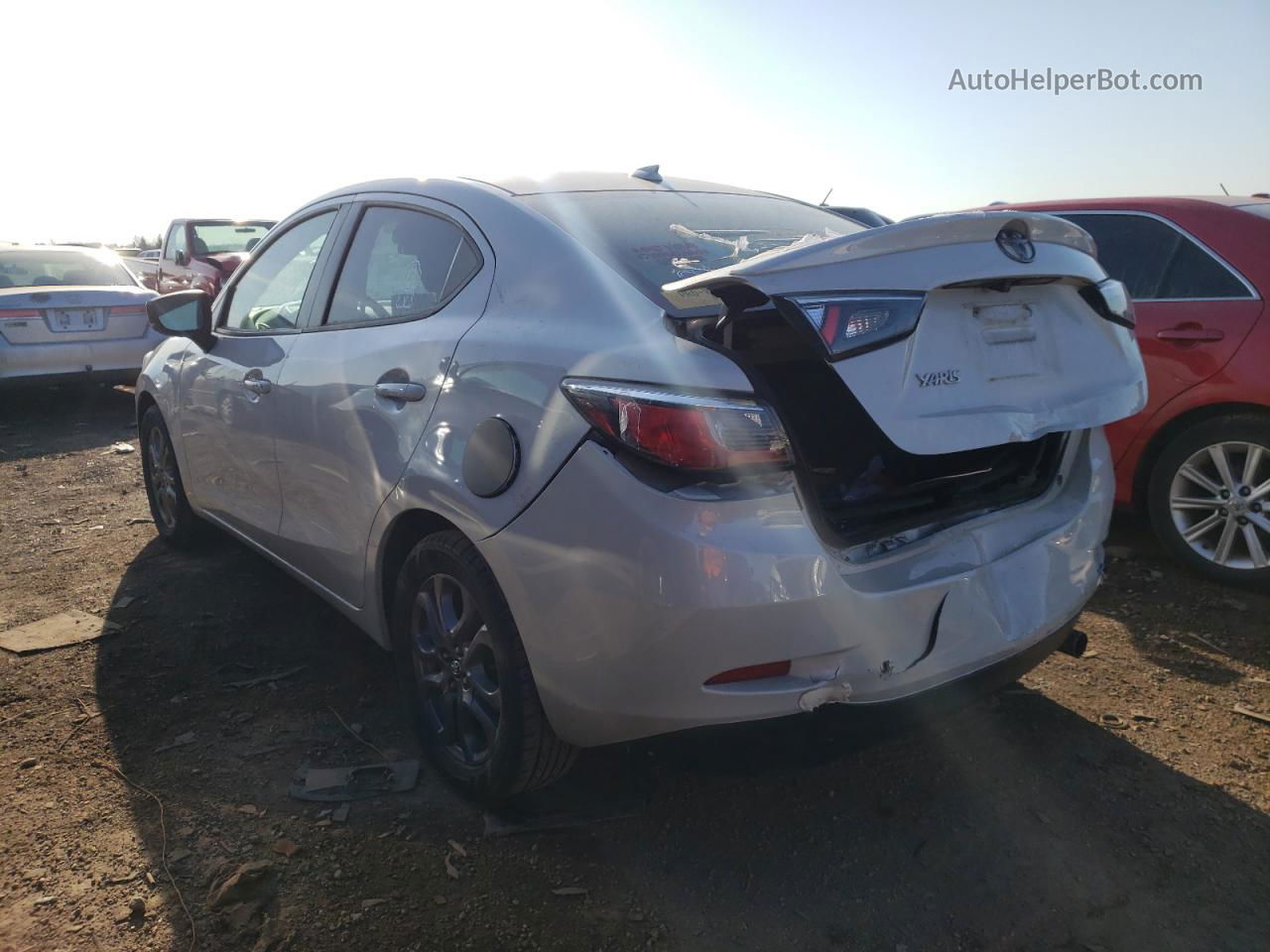 2019 Toyota Yaris L Gray vin: 3MYDLBYV0KY504708