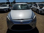 2019 Toyota Yaris L Silver vin: 3MYDLBYV0KY509052