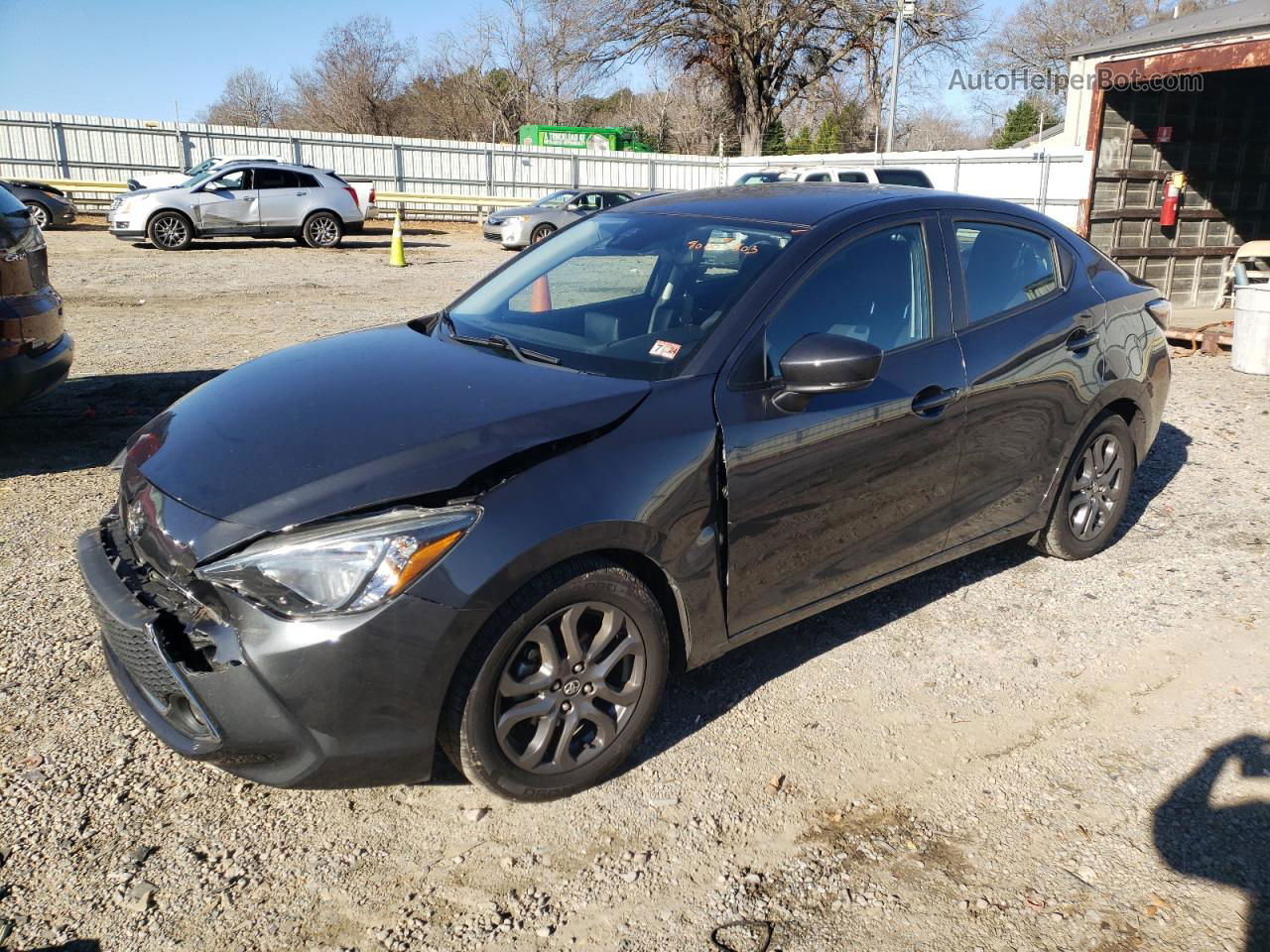 2019 Toyota Yaris L Серый vin: 3MYDLBYV0KY518320