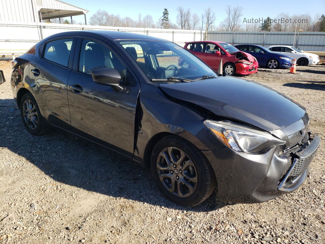 2019 Toyota Yaris L Серый vin: 3MYDLBYV0KY518320