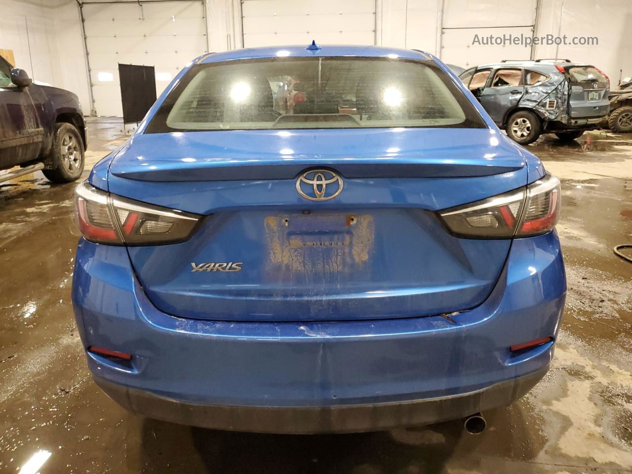 2019 Toyota Yaris L Blue vin: 3MYDLBYV0KY519368