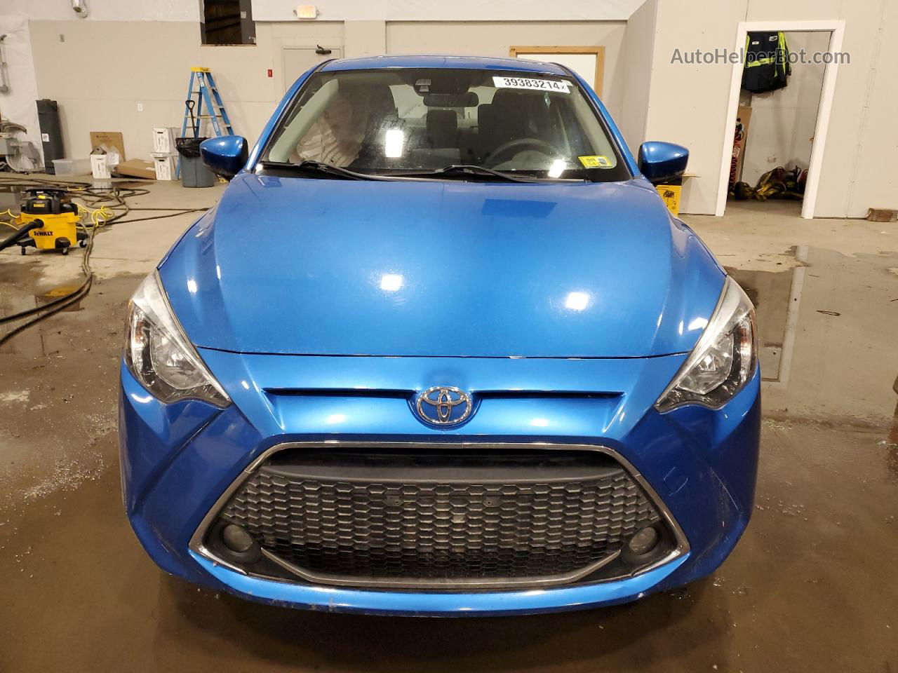 2019 Toyota Yaris L Blue vin: 3MYDLBYV0KY519368