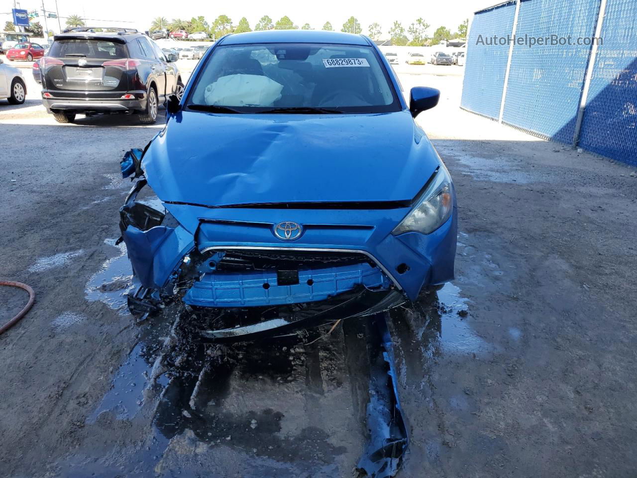 2018 Toyota Yaris Ia  Blue vin: 3MYDLBYV1JY300515