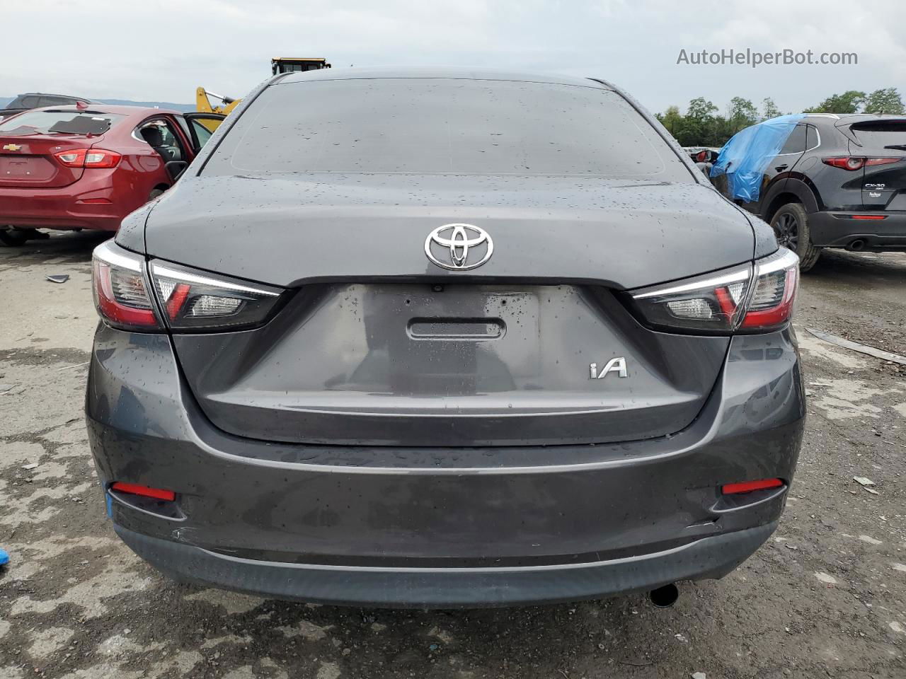 2018 Toyota Yaris Ia  Gray vin: 3MYDLBYV1JY302541