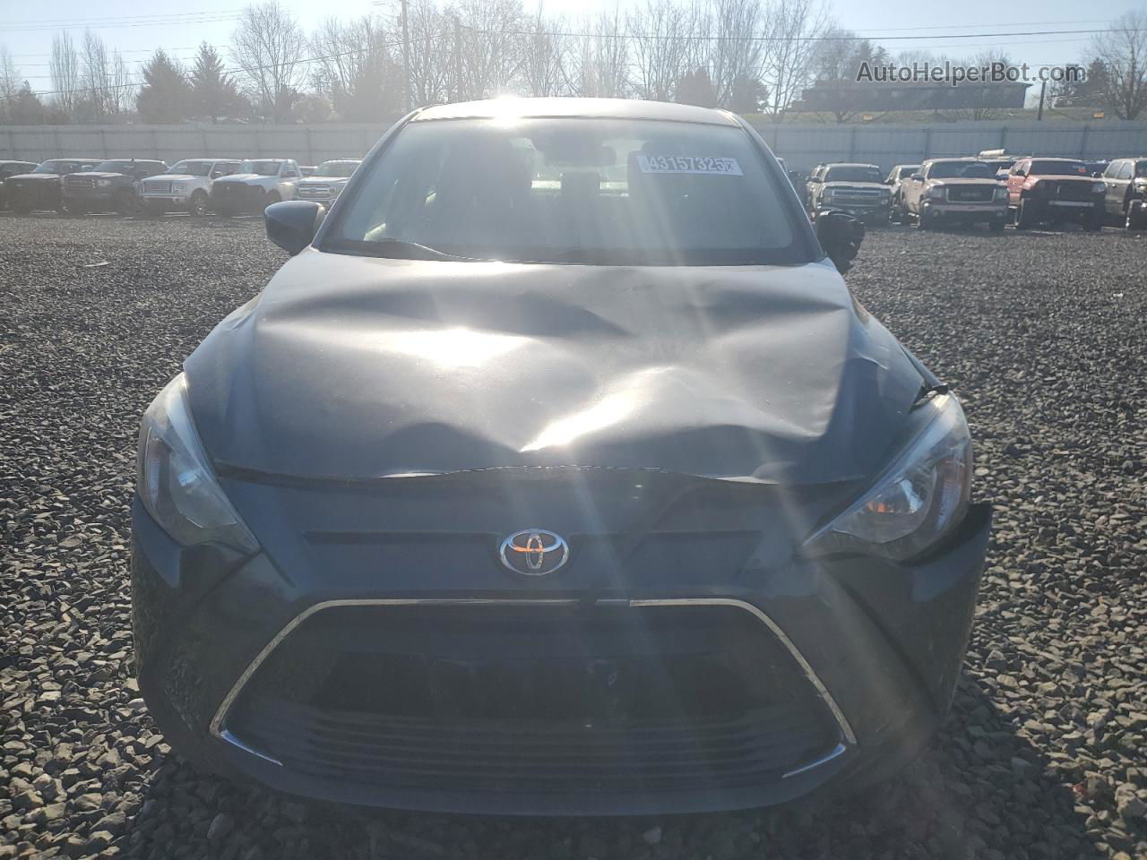 2018 Toyota Yaris Ia  Charcoal vin: 3MYDLBYV1JY310607