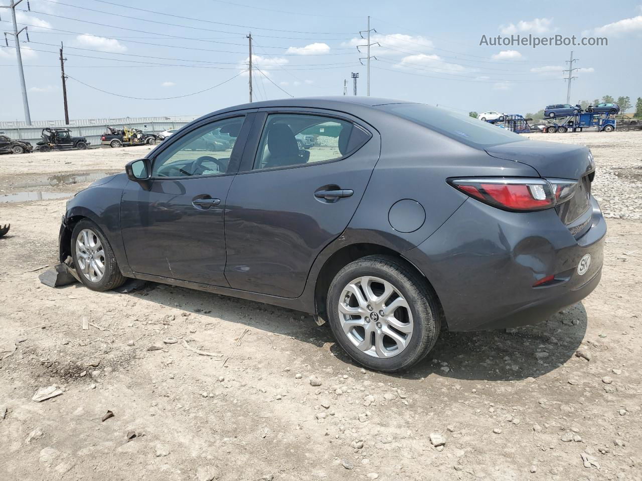 2018 Toyota Yaris Ia  Gray vin: 3MYDLBYV1JY313846