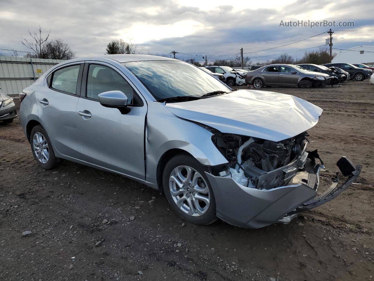 2018 Toyota Yaris Ia  Silver vin: 3MYDLBYV1JY323129