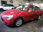 2018 Toyota Yaris Ia  Burgundy vin: 3MYDLBYV1JY329027