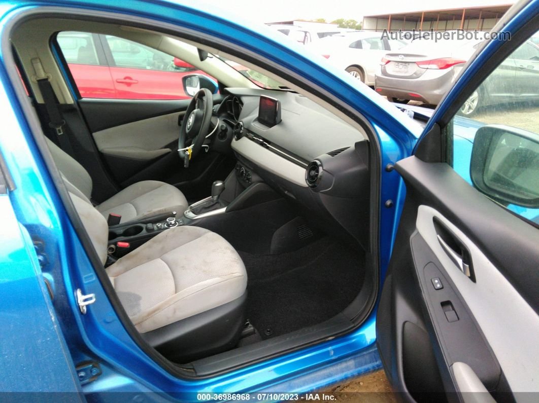 2019 Toyota Yaris Sedan L/le/xle Синий vin: 3MYDLBYV1KY519895