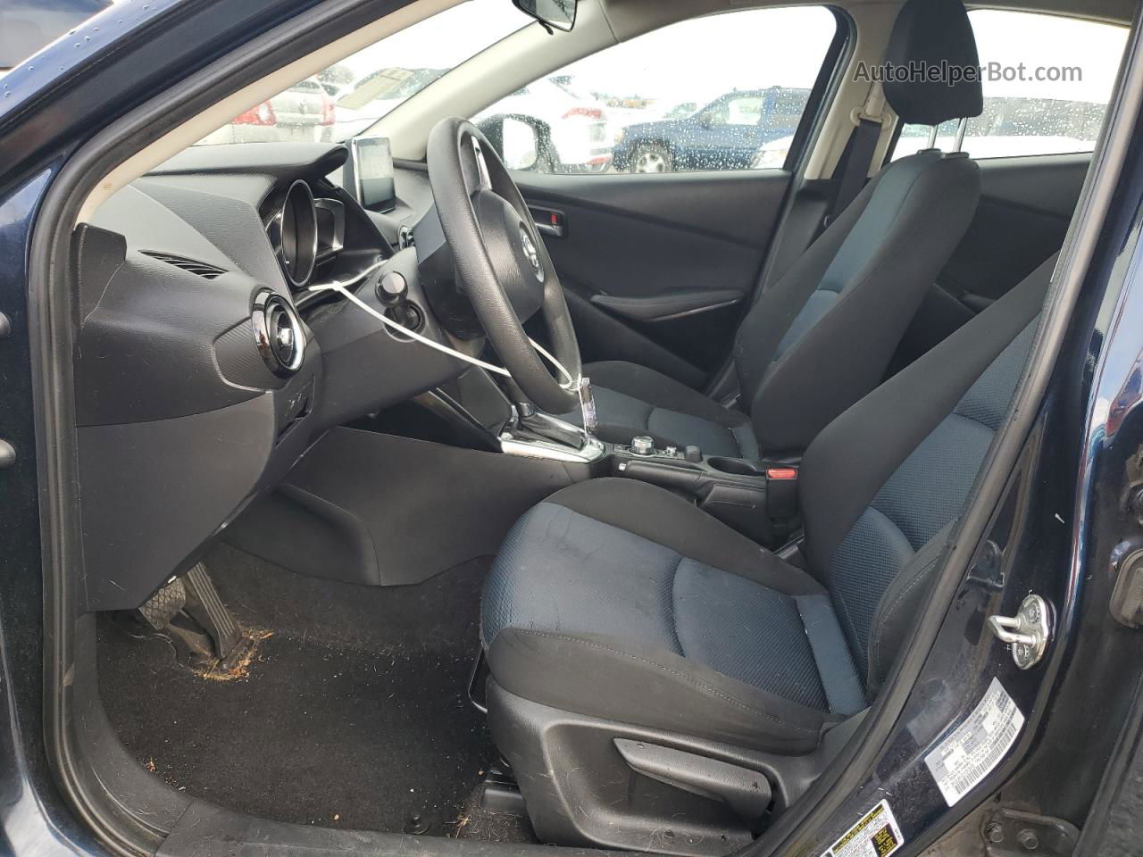 2018 Toyota Yaris Ia  Blue vin: 3MYDLBYV2JY312415