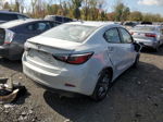 2019 Toyota Yaris L White vin: 3MYDLBYV2KY517850