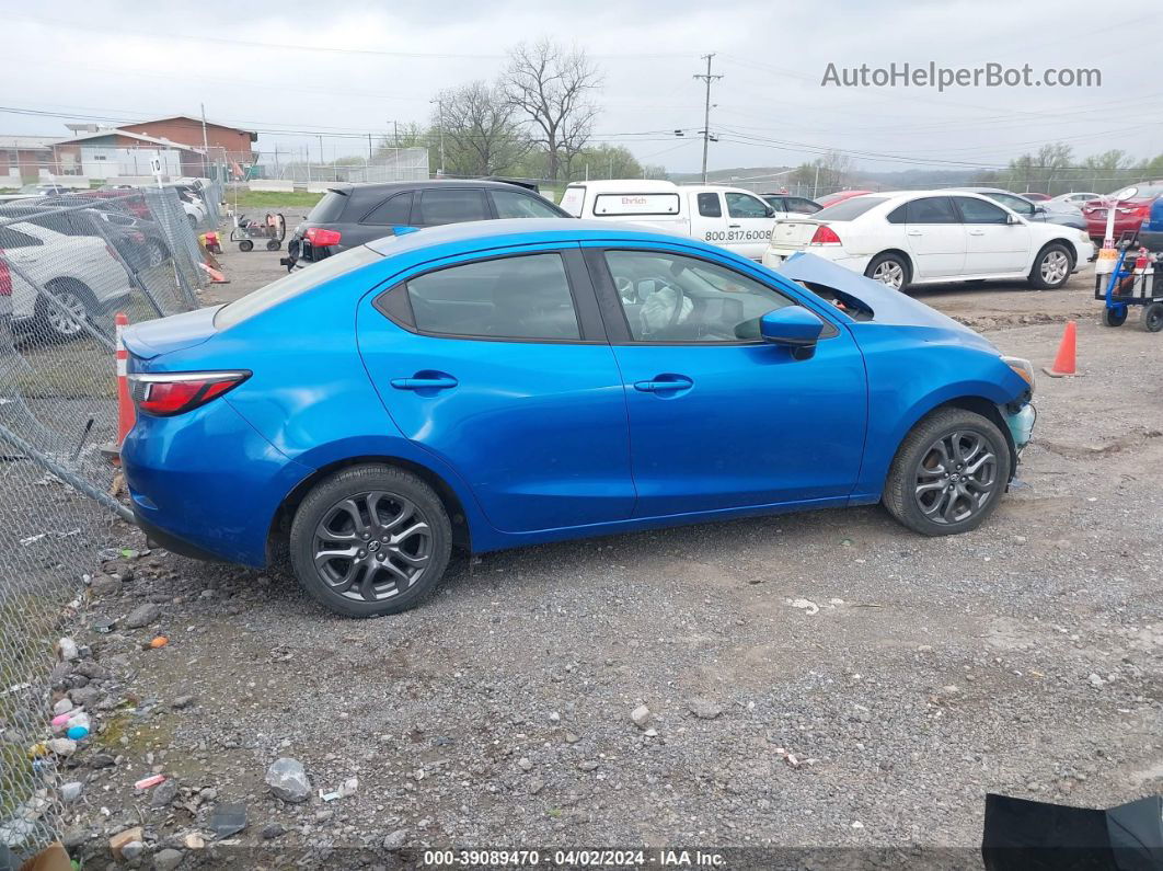 2019 Toyota Yaris Le Blue vin: 3MYDLBYV2KY521672