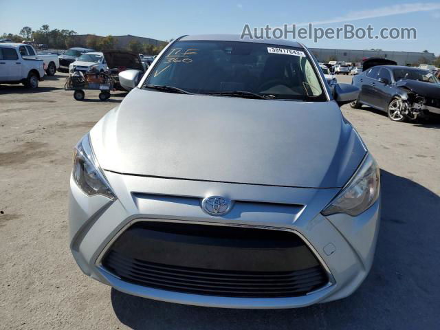 2018 Toyota Yaris Ia  Silver vin: 3MYDLBYV3JY310902